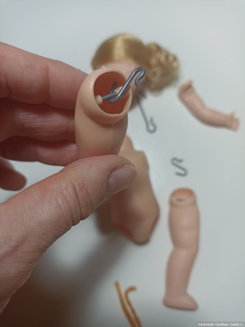 Нога мадам Александра