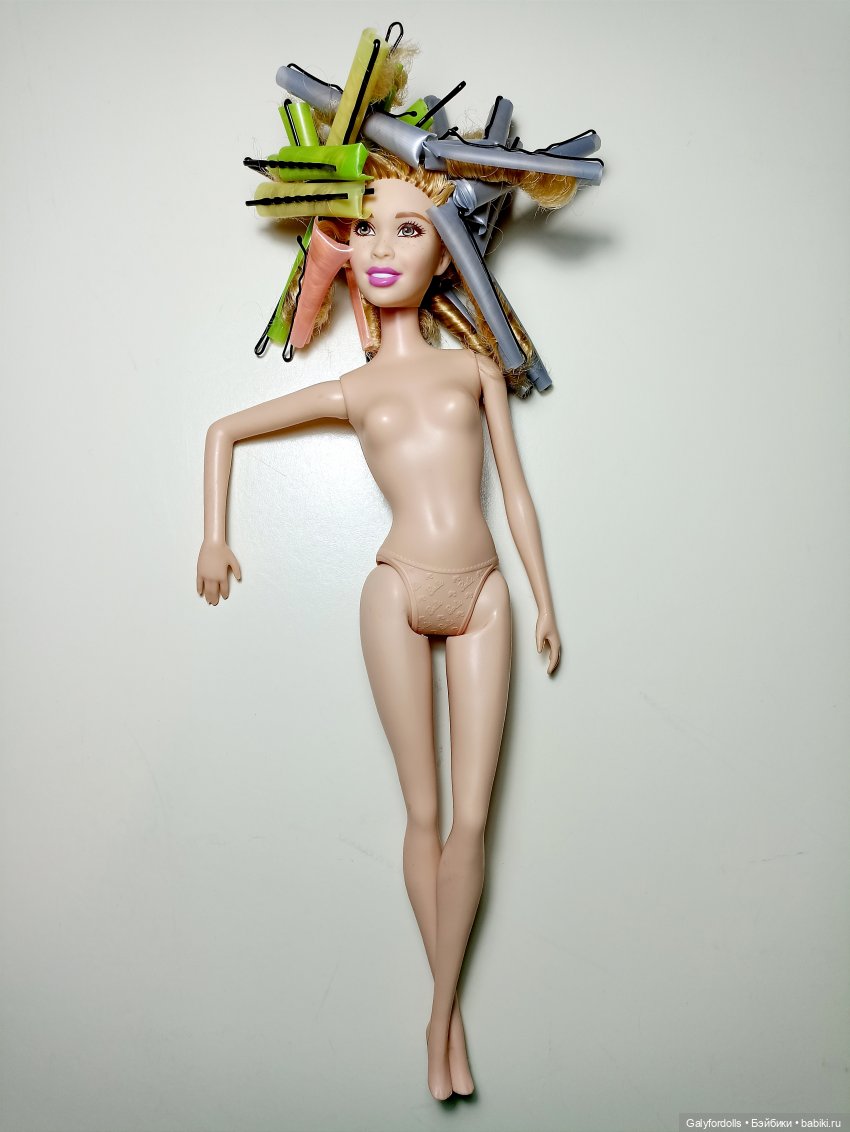 Все бигуди, барби