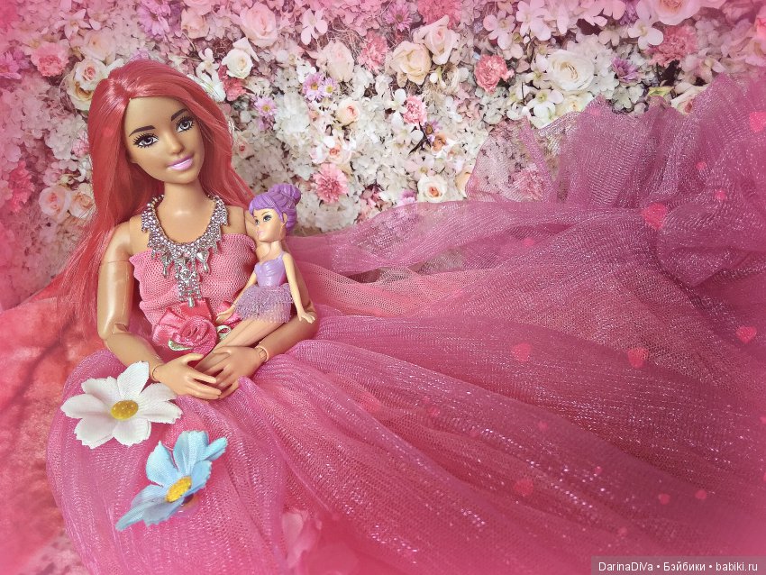 Клуб "ВВ", начало — Куклы Barbie (Барби): Looks