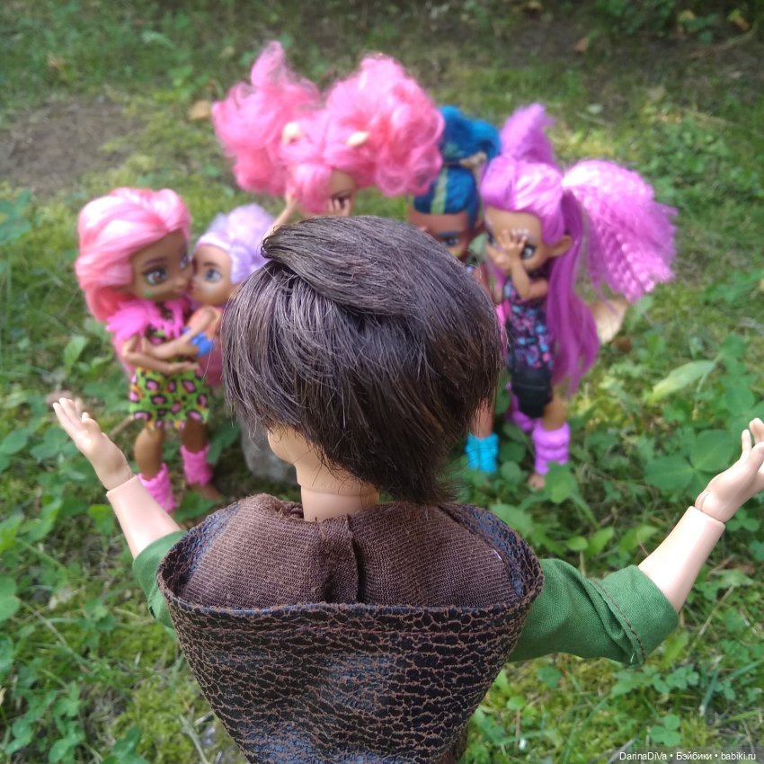 Магическая Школа для одаренных монстров Мадам Вивьен. Не грусти, я привела твою сестру