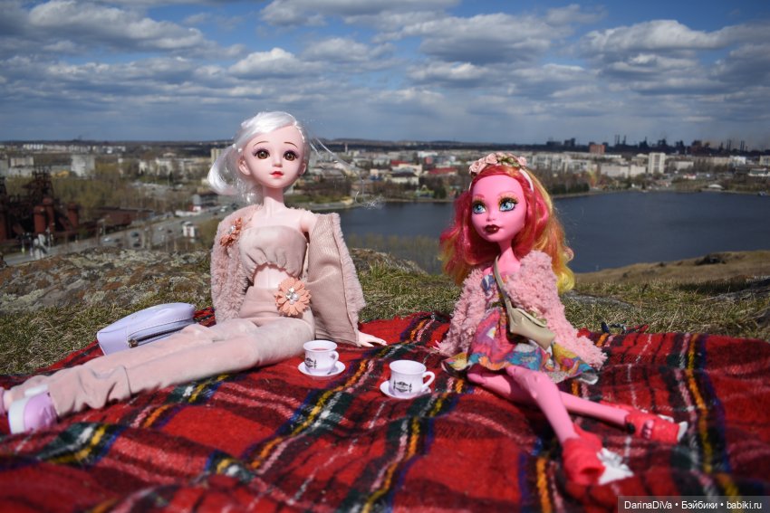 Пикник на Лисьей Горе — Куклы Звезды подиума (Angel Collection): шарнирные (фото 9)