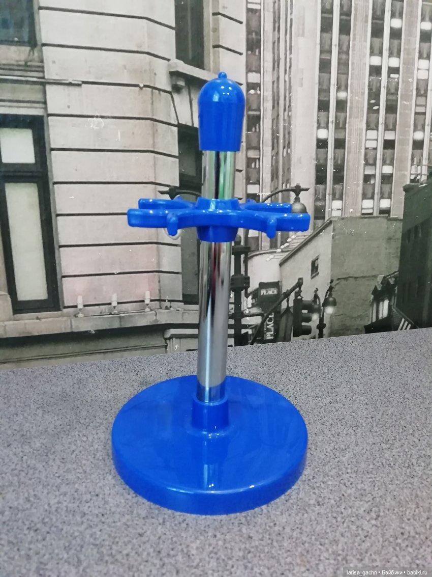 Подставка для кукол своими руками (фото 3)