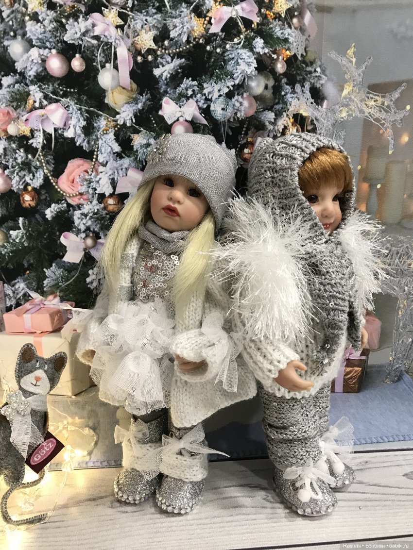 С наступающим Новым годом ! Хорошего настроения!