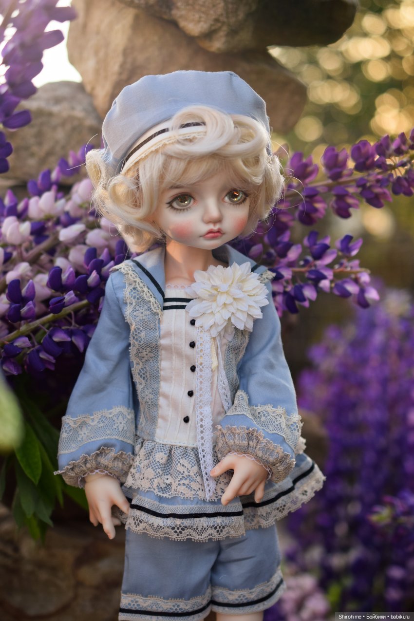 Я еще про кукольное лето на написала, а уже осень в самом разгаре