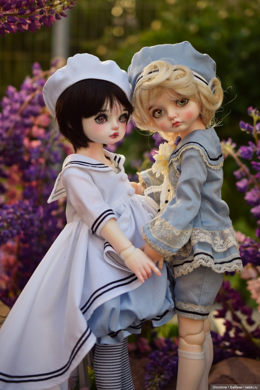 Я еще про кукольное лето на написала, а уже осень в самом разгаре