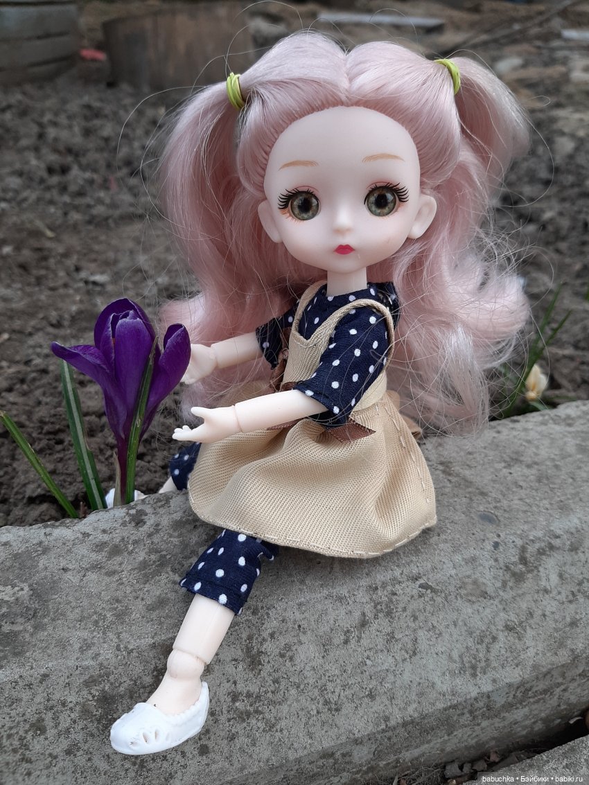 Поскорей к нам иди и друзей приводи