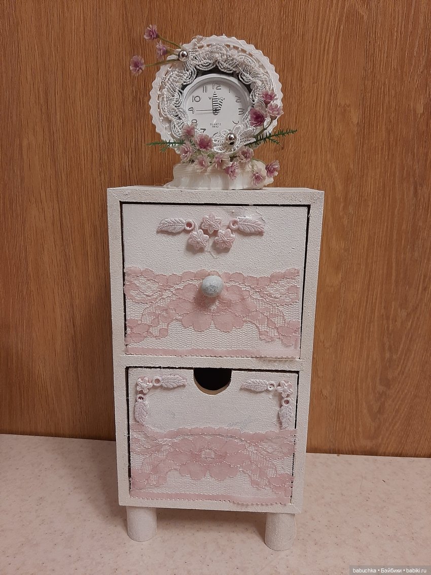 Подарок своими руками — Мебель для кукол и домиков: фото (фото 3)