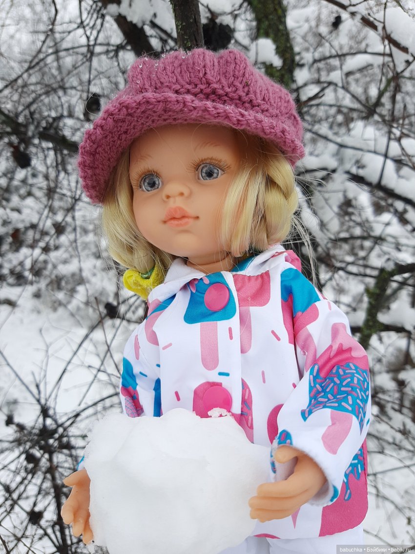 Зимние фото и эпизоды из жизни кукол