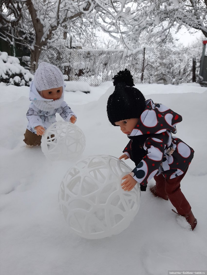Зимние фото и эпизоды из жизни кукол (фото 9)