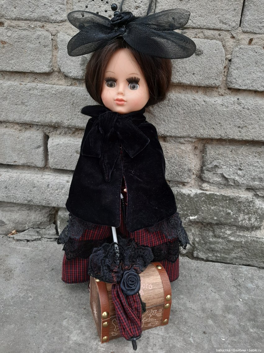 Алла праздничная превращается