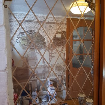 Мы время, мы время зря не тратим. Неведом, неведом нам покой. - 2