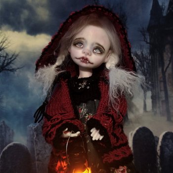 Красная Шапочка в стиле хоррор