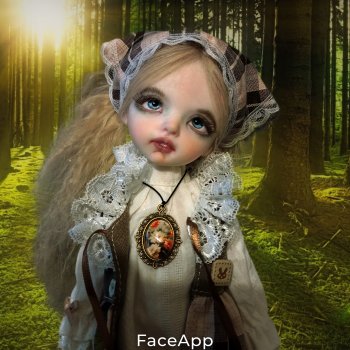 Красивая песня. Красивая кукла.