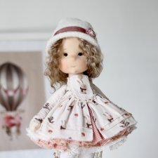 София, зимняя текстильная кукла