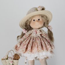 Душечка  , интерьерная текстильная кукла