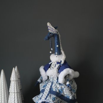 Лошадка . Гжель