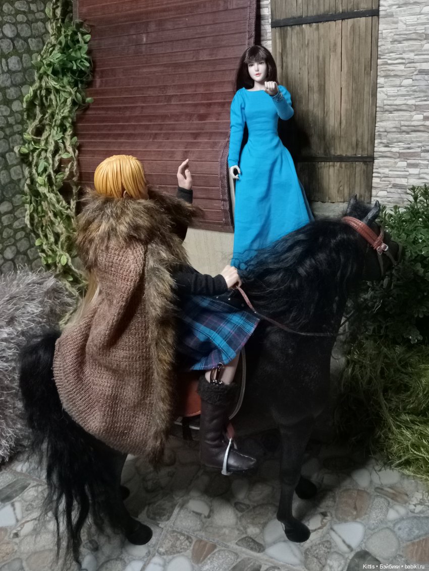 Крис, он же Финн, старший брат Мойры, воин, кузнец, художник