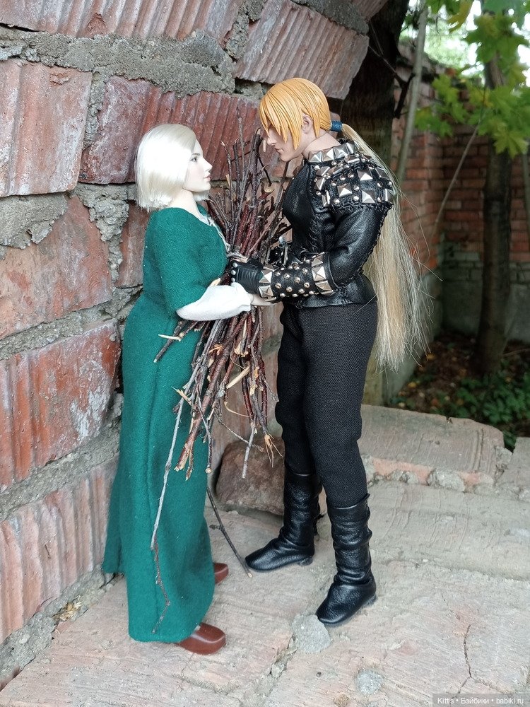 Крис, он же Финн, старший брат Мойры, воин, кузнец, художник