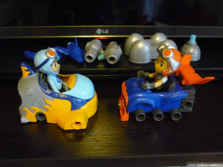 Куклы по м/ф «Расти-механик» (Rusty Rivets) от Спинмастер (фото 4)