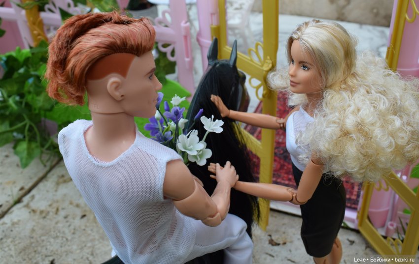 Сёстры — Куклы Barbie (Барби): Looks (фото 8)