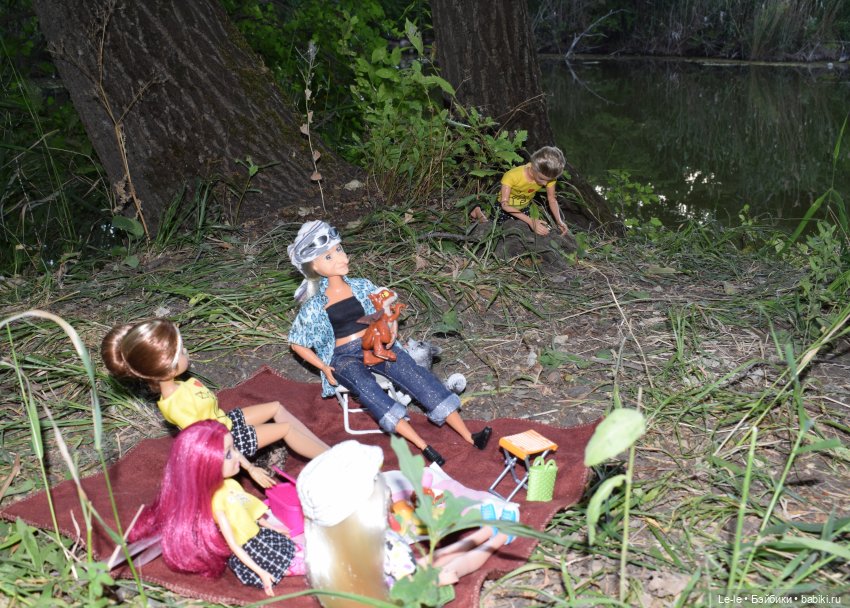 В лес всей семьёй (Лукоморье. Сага)