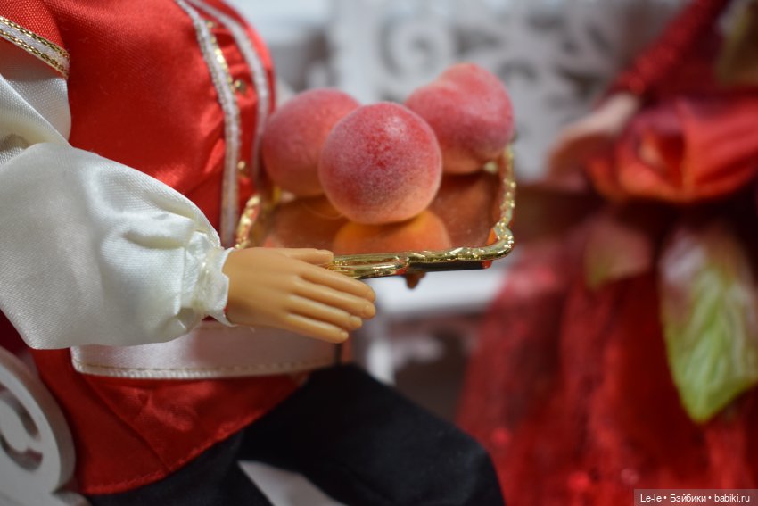 Первый бал Сони — Аналоги Барби и куклы 1/6: клоны 90