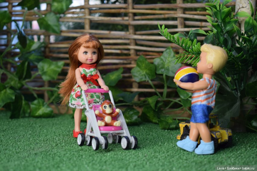 Трактор и коляска — Куклы Kelly (Келли): Сестра Барби (фото 2)