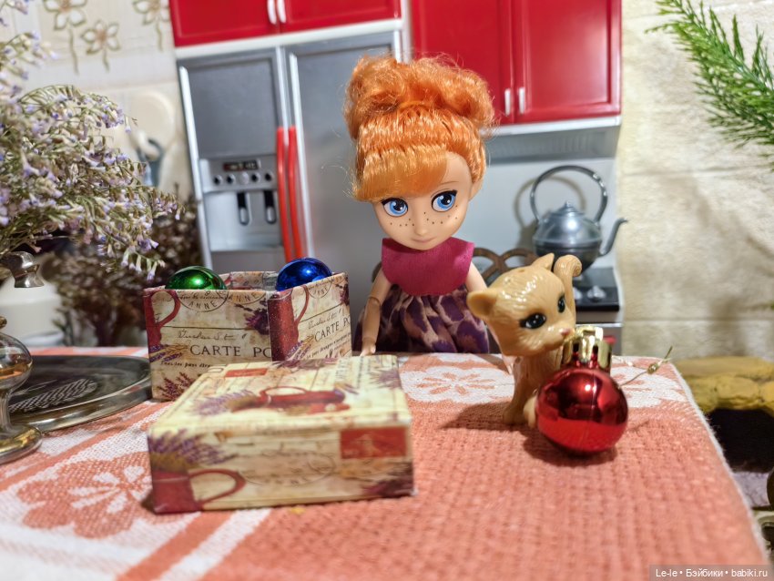 Первая семейная ёлка Нюрочки (фото 2)