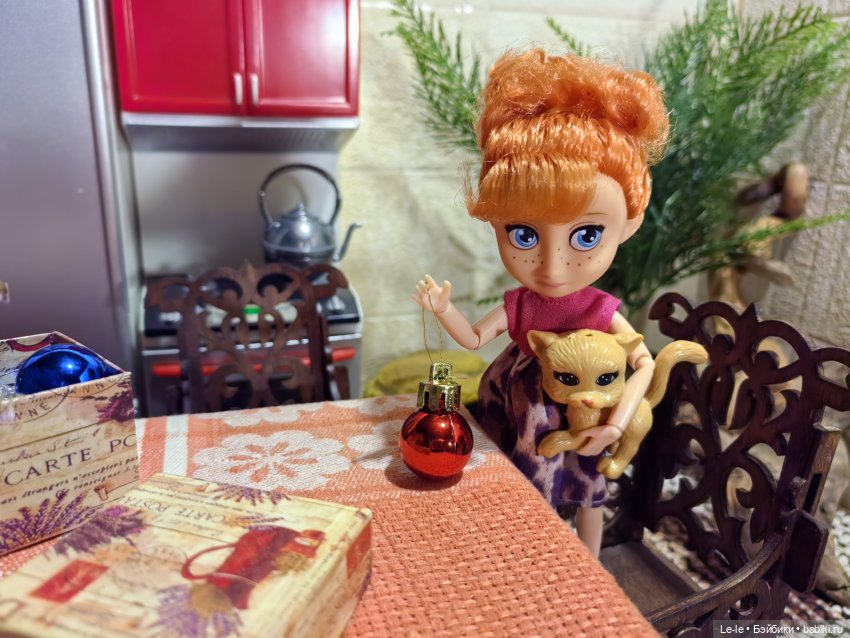 Первая семейная ёлка Нюрочки (фото 5)