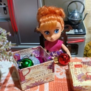 Первая семейная ёлка Нюрочки