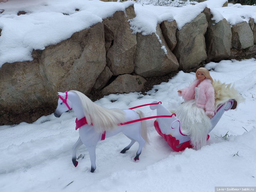 Снег и иней — Куклы Barbie (Барби): Looks (фото 3)
