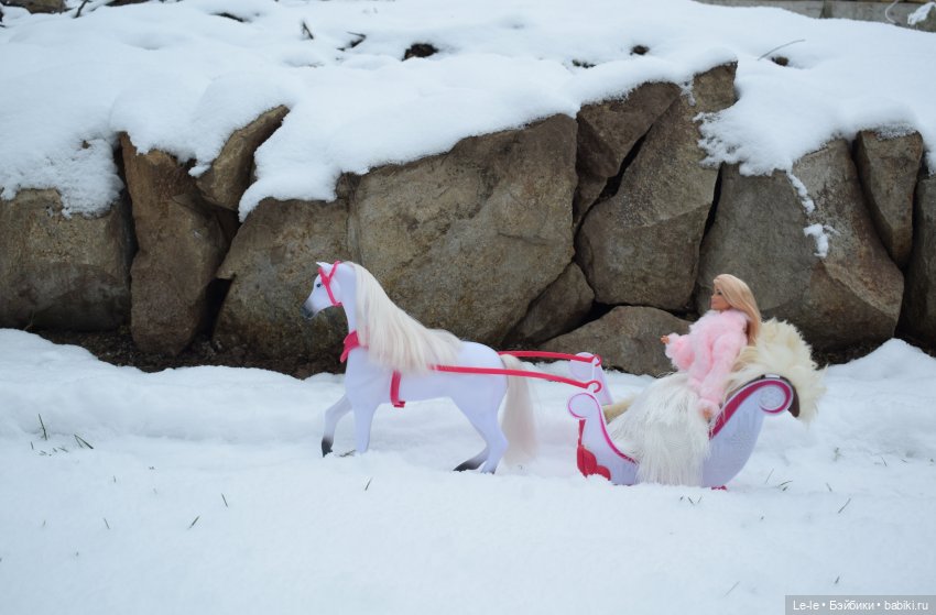 Снег и иней — Куклы Barbie (Барби): Looks