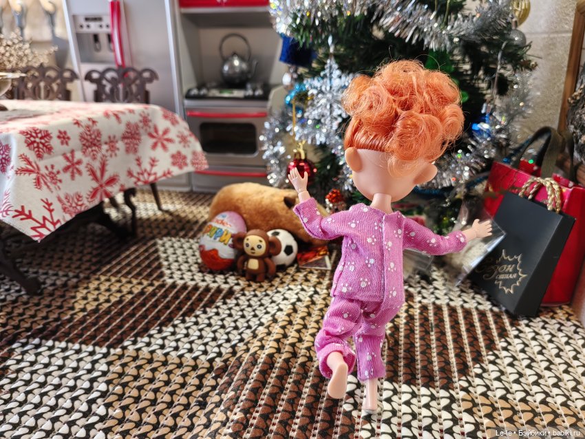 Как Нюрка выслеживала Деда Мороза