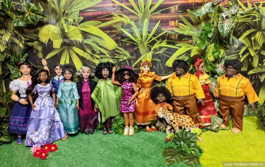 Семейство Мадригаль — Куклы Disney Animators и Принцессы Диснея: Disney Store