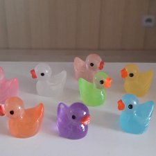 Уточки светятся