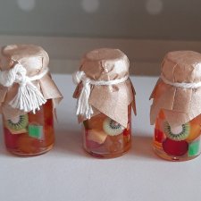 Баночки с компотом