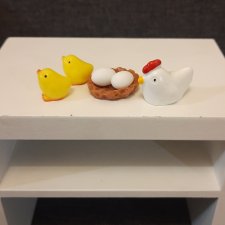 Курочка с цыплятками