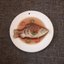 Тарелка с рыбкой