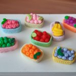 Корзинки с фруктами