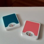 Весы в кукольный домик