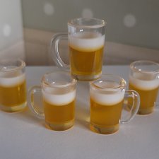 Кружки пива