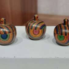 Контейнеры из сандалового дерева