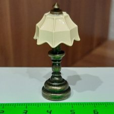 Лампа настольная