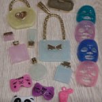 Аксессуары в кукольный домик