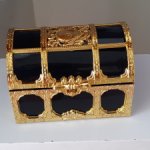 Сундук в кукольный домик