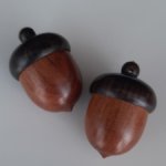 Контейнеры из сандалового дерева