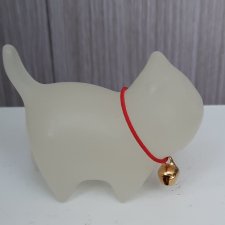 Котик светится