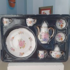 Чайный сервиз .