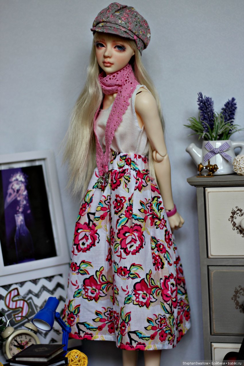 Комплект на sd13 girl: юбка, майка, кепка, шарф Комплект на sd13 girl: юбка, майка, кепка, шарф