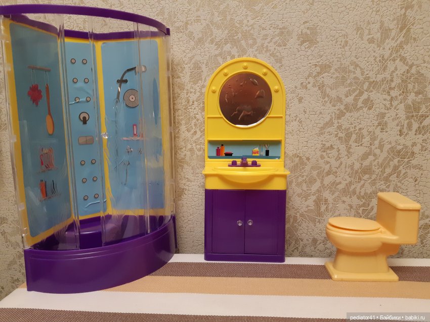 Ванная комната моего кукольного домика. Кукольная мебель из фанеры.